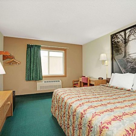 Super 8 By Wyndham Rogers Minnesota Esterno foto