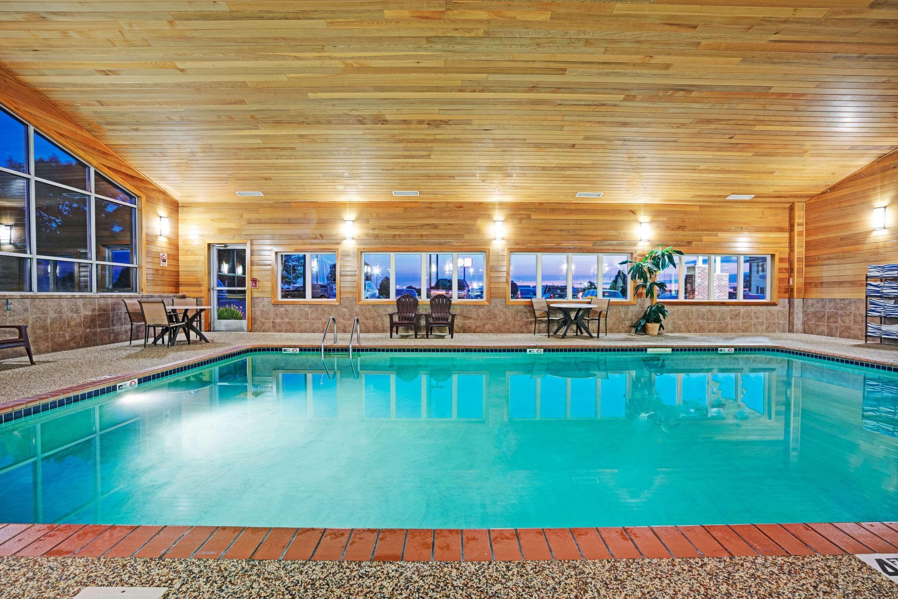Super 8 By Wyndham Rogers Minnesota Esterno foto