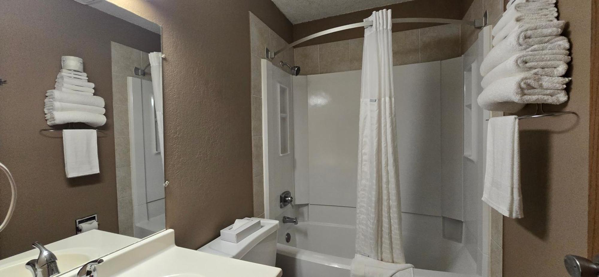 Super 8 By Wyndham Rogers Minnesota Esterno foto